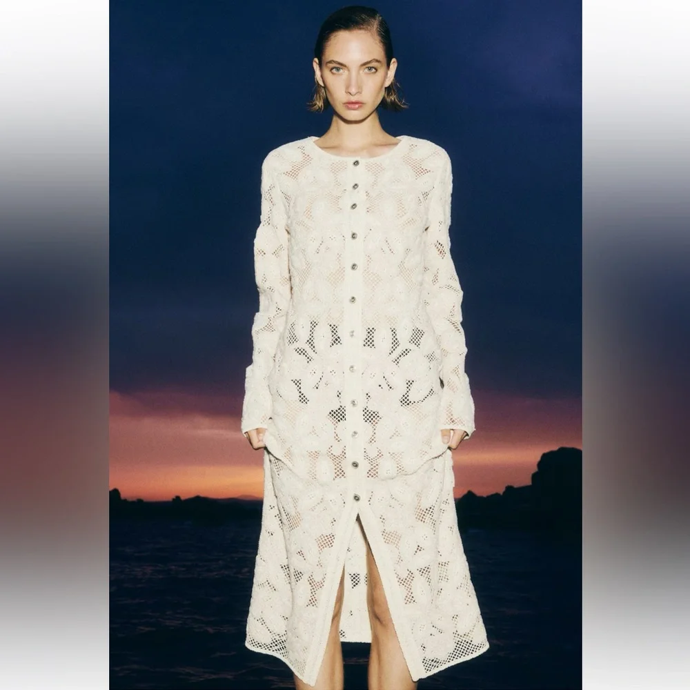 H&M Elegant Cream Lace Maxi Dress - Picture 2 of 3